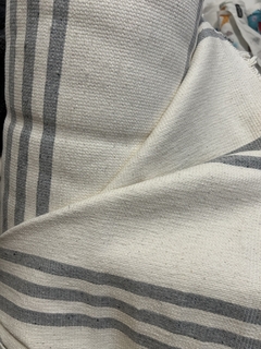 Manta Tejida Raya gris 1.70 de ancho -