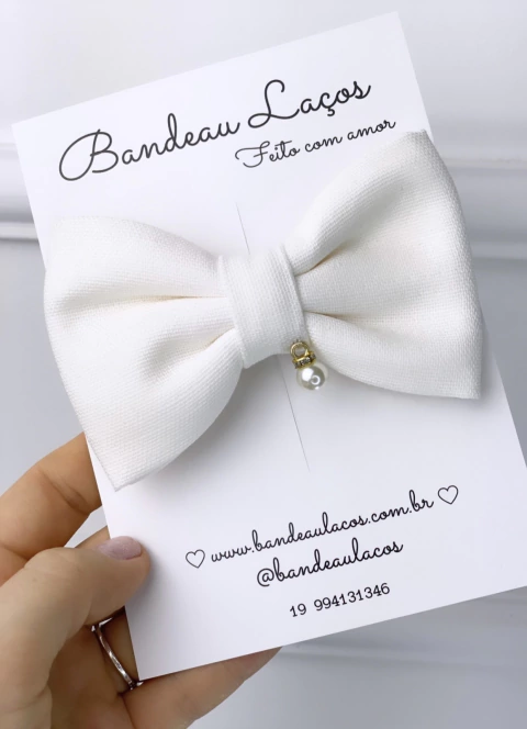 Laço gravatinha linho pingente