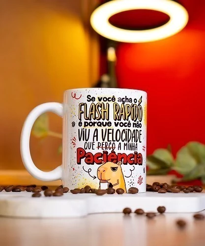 Caneca Capivara "Flash Rápido" – Paciência em Alta Velocidade - comprar online
