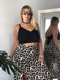 MAXI FALDA CON TAJO PRINT ♥️ en internet