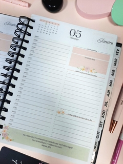 Agenda Cristã e Devocional 2025 1 dia tamanho A5 - comprar online