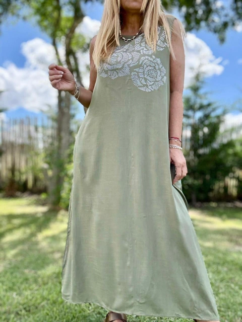 Vestido Roseton con mini strasses de lino elastizado verde musgo