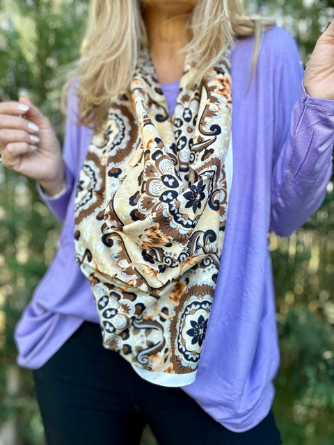 Maxi Pañuelo de seda estampado J
