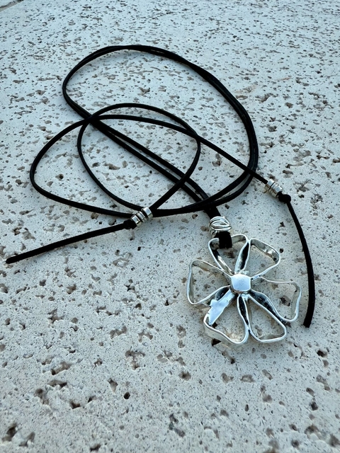 Corbatero Margarita gamuzado negro - comprar online