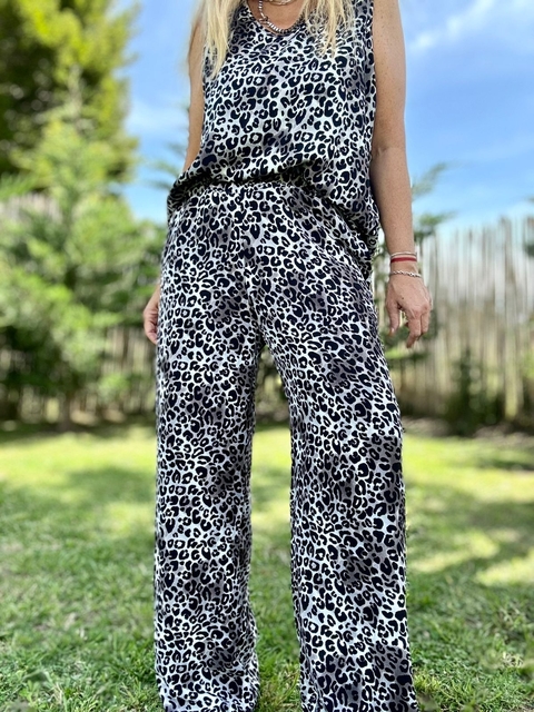 Combi J de musculosa y pantalon de crepe