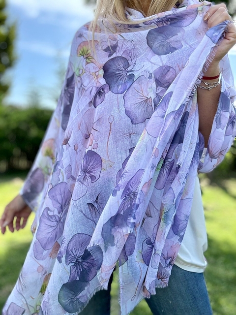 Pashmina Floreada tonos lilas