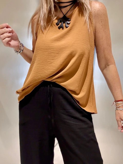 Corbatero Hoja gamuzado negro - comprar online