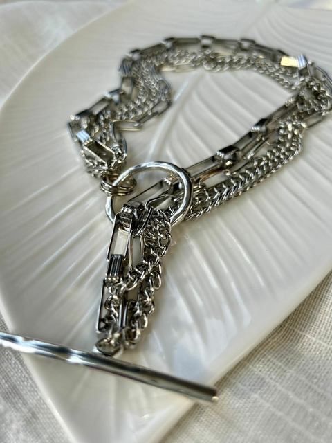 Collar cuadruple Corbatero Ku