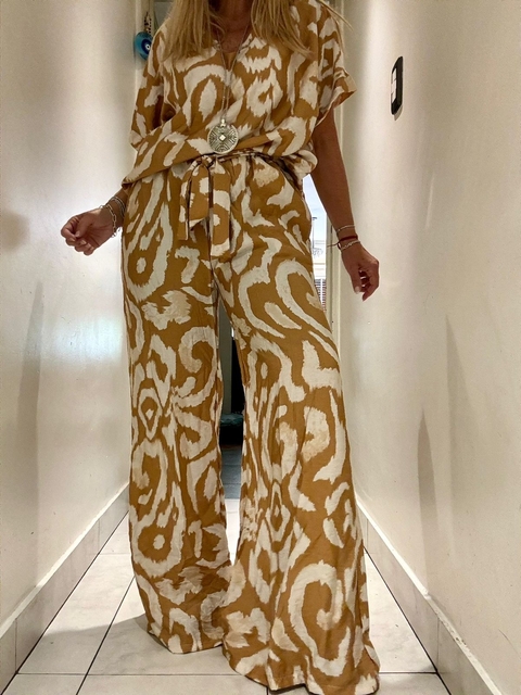 Combi L remeron y pantalón de cey estampado