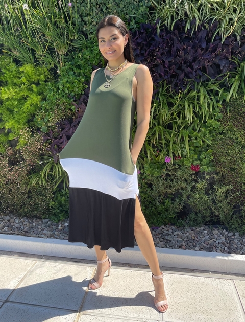 Vestido Mar Frey de modal verde musgo, blanco y negro