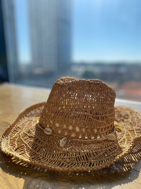 Sombrero con dijes