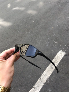 Penny Carbon lente preta na internet