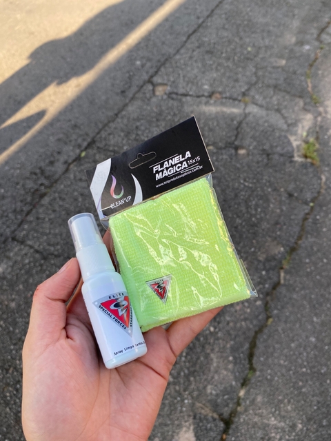 Flanela verde + limpa lente de brinde