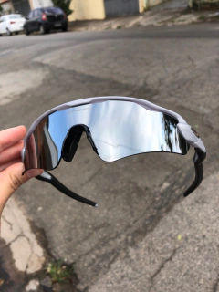 Radar Ev Cinza espelhada na internet