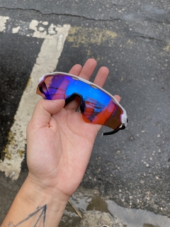 Radar Ev Prizm - Branca e Preto - Outputvibe
