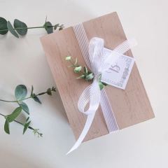 Caixa - Convite/Presente - Busto Sagrada Familia - Com Oração