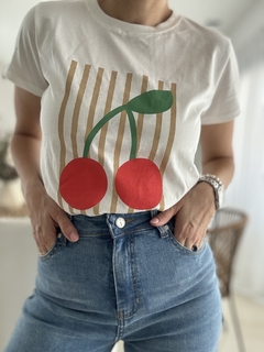 REMERAS NALA - Malcriadas Reinas