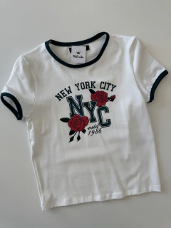 REMERA BORA