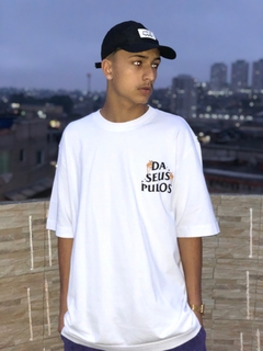 CAMISETA TUBULAR PREMIUM '' DA SEUS PULOS '' - EDIÇÃO ESPECIAL 6 ANOS - loja online