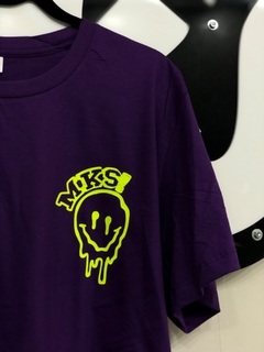 CAMISETA UNHAPPY VERDE NEON - comprar online