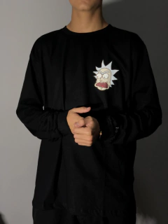 CAMISETA MANGA LONGA RICK MORTY ''RICK CHEST'' - comprar online