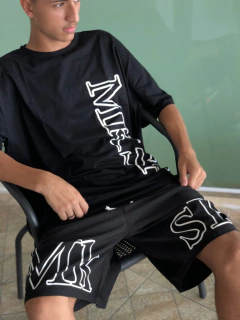 CONJUNTO CAMISETA E SHORTS MK SP - comprar online