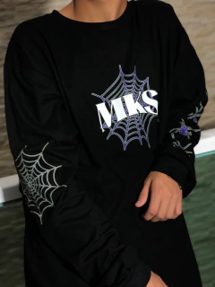 CAMISETA MANGA LONGA - MKS ARANHA - MANGA E COTOVELO