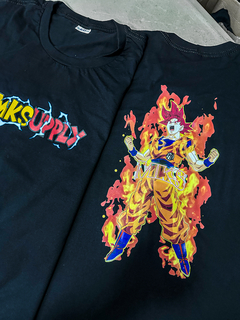 CAMISETA COMUM MKS DRAGON BALL - GOKU - ESTAMPA FRENTE E COSTAS