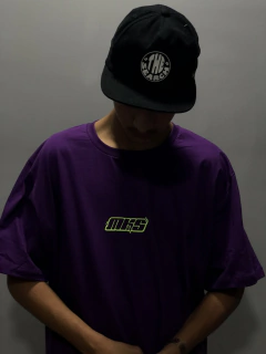 CAMISETA MKS STARS OUTLINE FLORESCENTE na internet