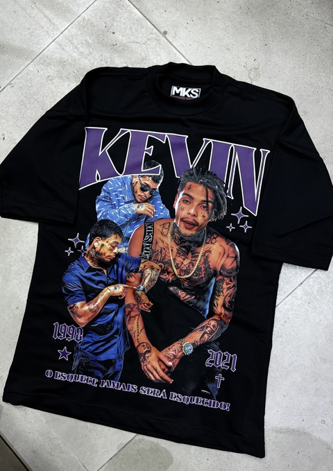 CAMISETA PREMIUM KEVIN VELHO DITADO LETRAS COR ROXA - ESTAMPA FRENTE E COSTAS - comprar online
