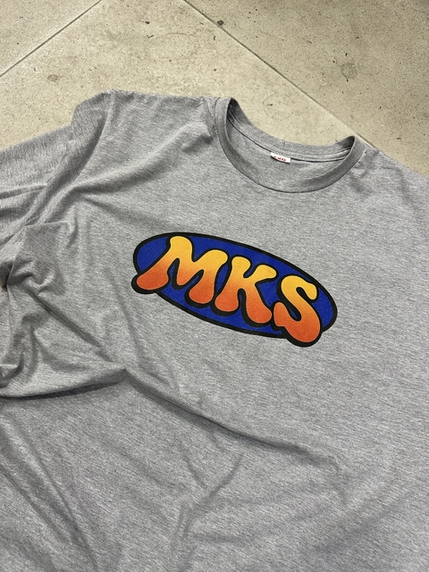 CAMISETA COMUM MKS OLD LOGO RETRO - comprar online