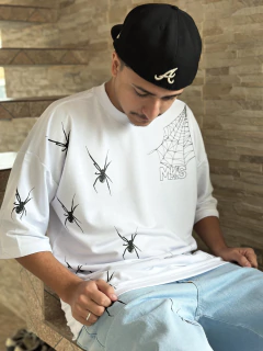 CONJUNTO CAMISETA PREMIUM E CALÇA JEANS ARANHAS MKS SPIDER