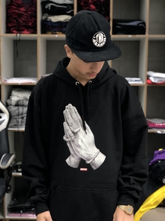 MOLETOM PRAY HAND