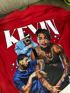 CAMISETA PREMIUM MKS - ESTAMPA NAS COSTAS - MC KEVIN - loja online