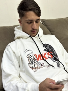 MOLETOM PANTERA X TIGRE '' EQUILIBRIO '' - loja online