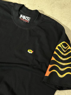 CONJUNTO CAMISETA PREMIUM E SHORT DE MOLETOM '' MKS GRADIENT TIGER MANGA ''