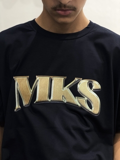 CAMISETA COMUM MKS TRIPPIN GOLD na internet