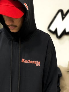 MOLETOM MKS - RACIONAIS “ SOBREVIVENDO…” ESTAMPA FRENTE E COSTAS - loja online