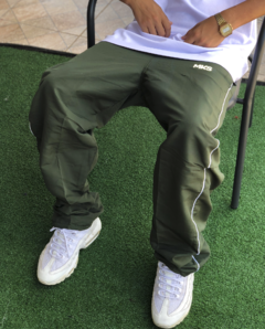 CALÇA DE TACTEL SIMPLES 2.0 VERDE - LOGO REFLETIVO - comprar online