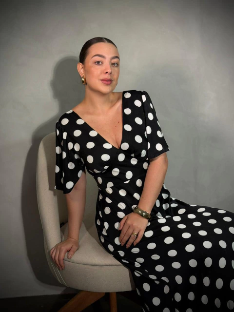 VESTIDO LONGO CETIM POÁ BY.V