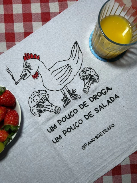 Pano - Um pouco de droga, um pouco de salada - comprar online