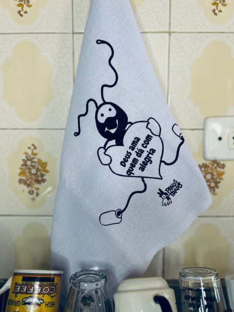 Pano - deus ama quem dá com alegria