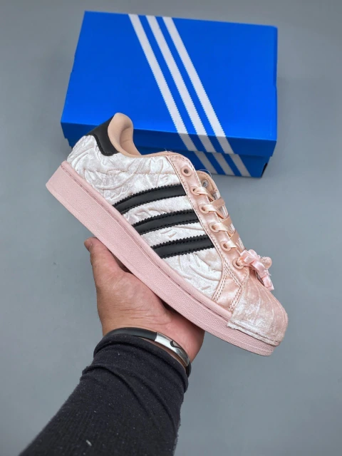 Tênis Adidas Superstar – Clássico Casual