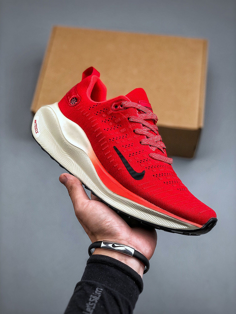 Nike Zoom Invincible Run