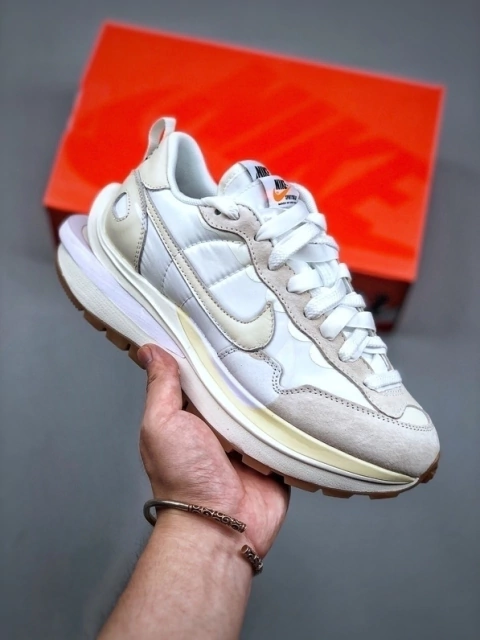 Tênis Nike Sacai x Vaporfly