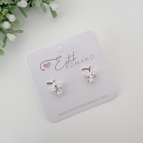 Brinco Uva com Pérolas - Banhado a Prata