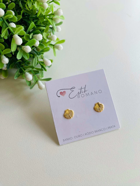 Brinco Concha - Banhado a Ouro 22k