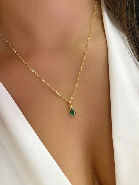 Colar Gota de Luz Verde 10mm - Banhado a Ouro