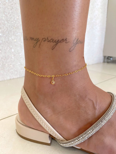 Tornozeleira Elos com Ponto de Luz Banhado a Ouro