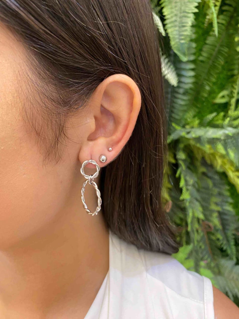 Brinco Círculos Trançados - Banhado a Ródio Branco